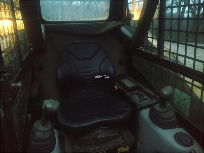 Used 2006 CATERPILLAR 257B