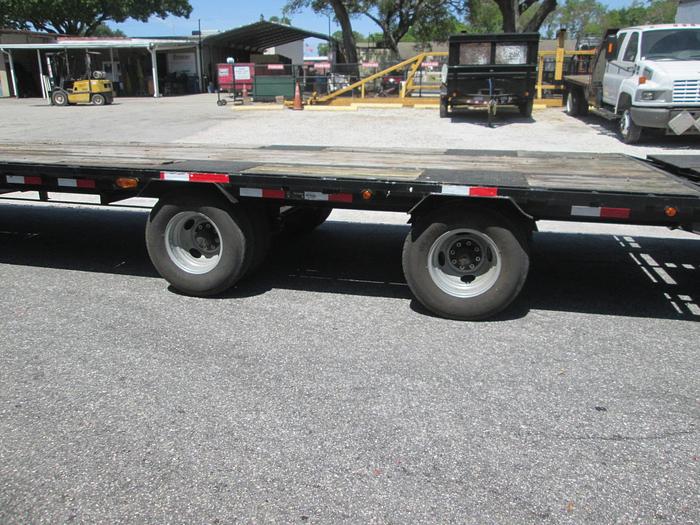 Used 2015 Load Trail 12 Ton 40' Gooseneck Equipment Trailer