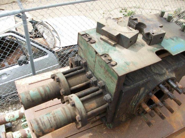 Used TRIPLE M 3000 PSI, 7 1/16, Double Ram BOP