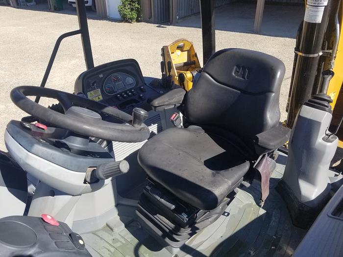 Used 2012 CATERPILLAR 420F