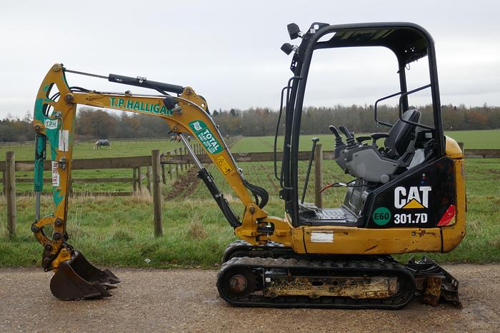 Used 2016 CAT 301.7D