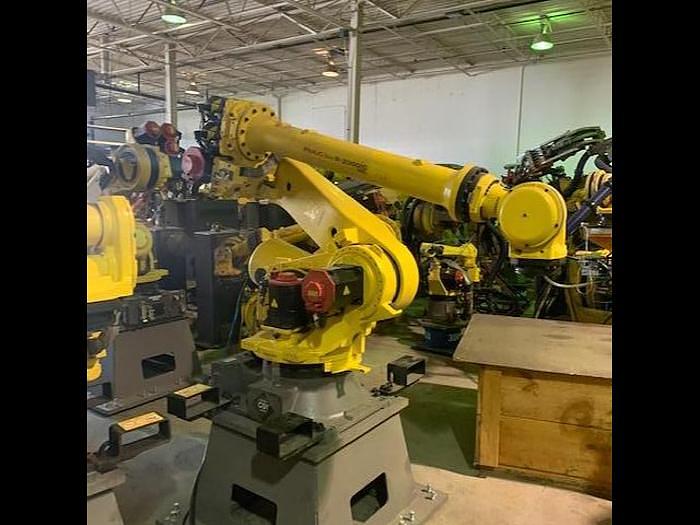 Used FANUC R2000iC/125L 6 AXIS CNC ROBOT WITH R30iB CONTROLLER, 125KG X 3,100 MM H REACH