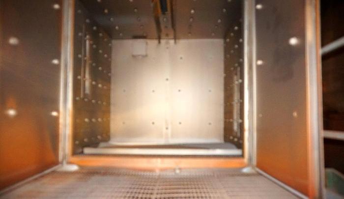 Used 1999 WHEELABRATOR 2 WHEEL SPINNER HANGER SHOT BLAST MACHINE