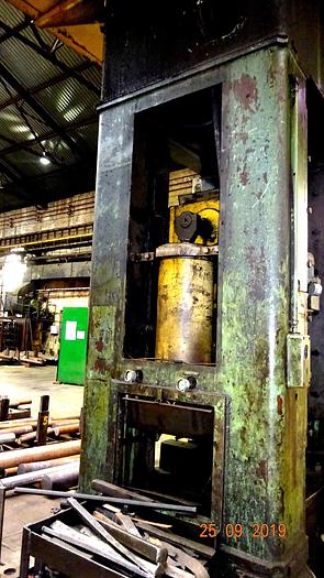 Used Press Trimming K9536