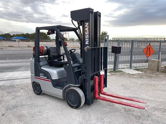 Used 2010 NISSAN MCP1F2A25LV QUAD MAST Forklift