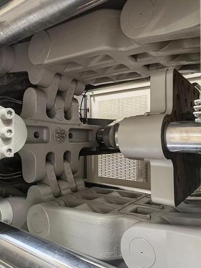 Used TOYO 800T Model BD-800V4-N Die Casting Machine