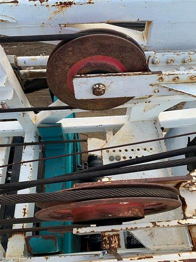 Refurbished 2004 International UDR 1500 Range III Drill Rig