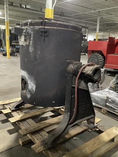 Used 400 Lb TILTING FURNACE GAS FIRED