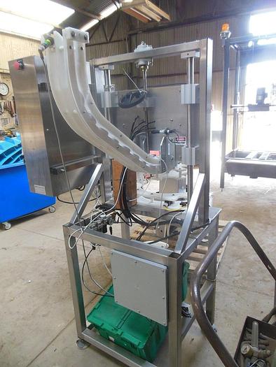 Used Capper, Inline Filling Systems, Single Chuck, 92 mm Cap, #S742674