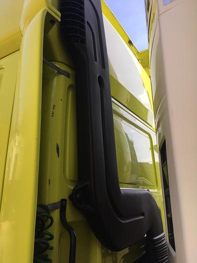 Used 2002 DAF 85 CF 380 MANUAL EURO 3