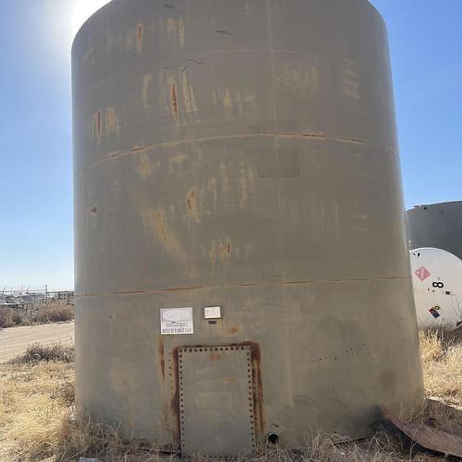 Used Viking 500BBL Vertical Storage Tanks – 15’6” x 16’, Carbon Steel, Flat Bottom, Used Basic Refurb, 2010