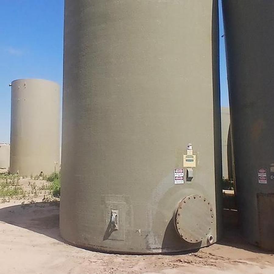 Used Used Permian Tank 400BBL Vertical Storage Tanks - 12’ x 20’, Fiberglass, Flat Bottom, Used Basic Refurb