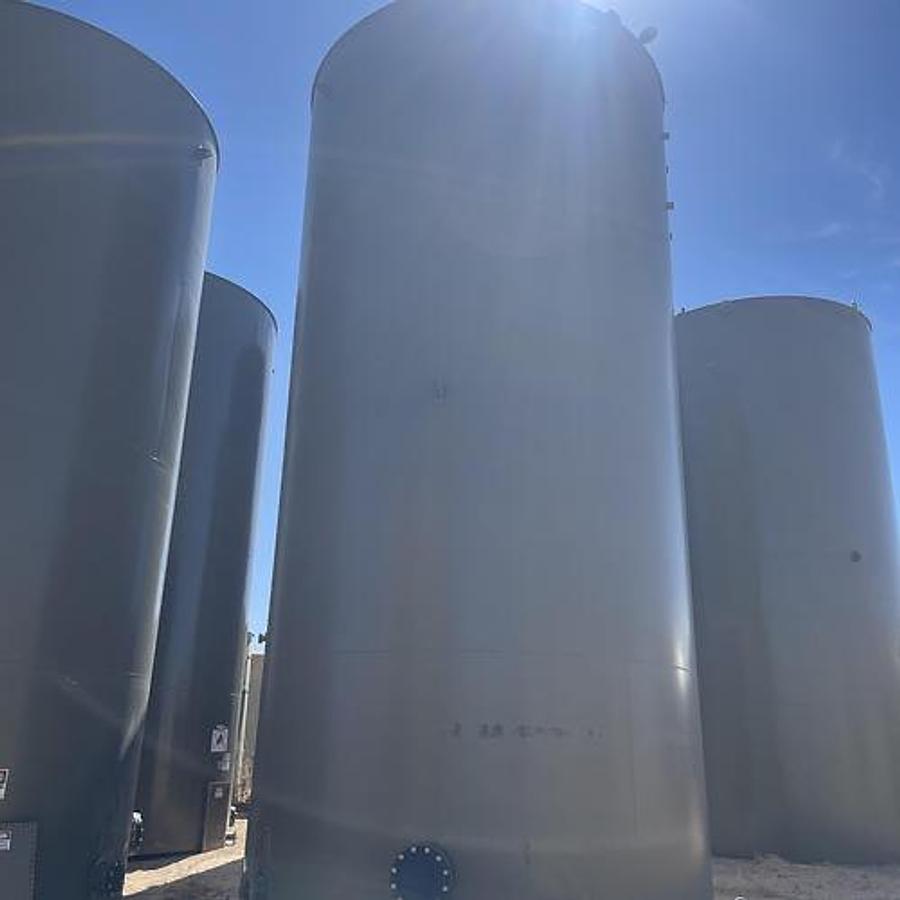 Used Azteca Fabrication 1000BBL Vertical Storage Tanks - 15’6” x 30’, Carbon Steel, Flat Bottom, Used Basic Refurb, 2022
