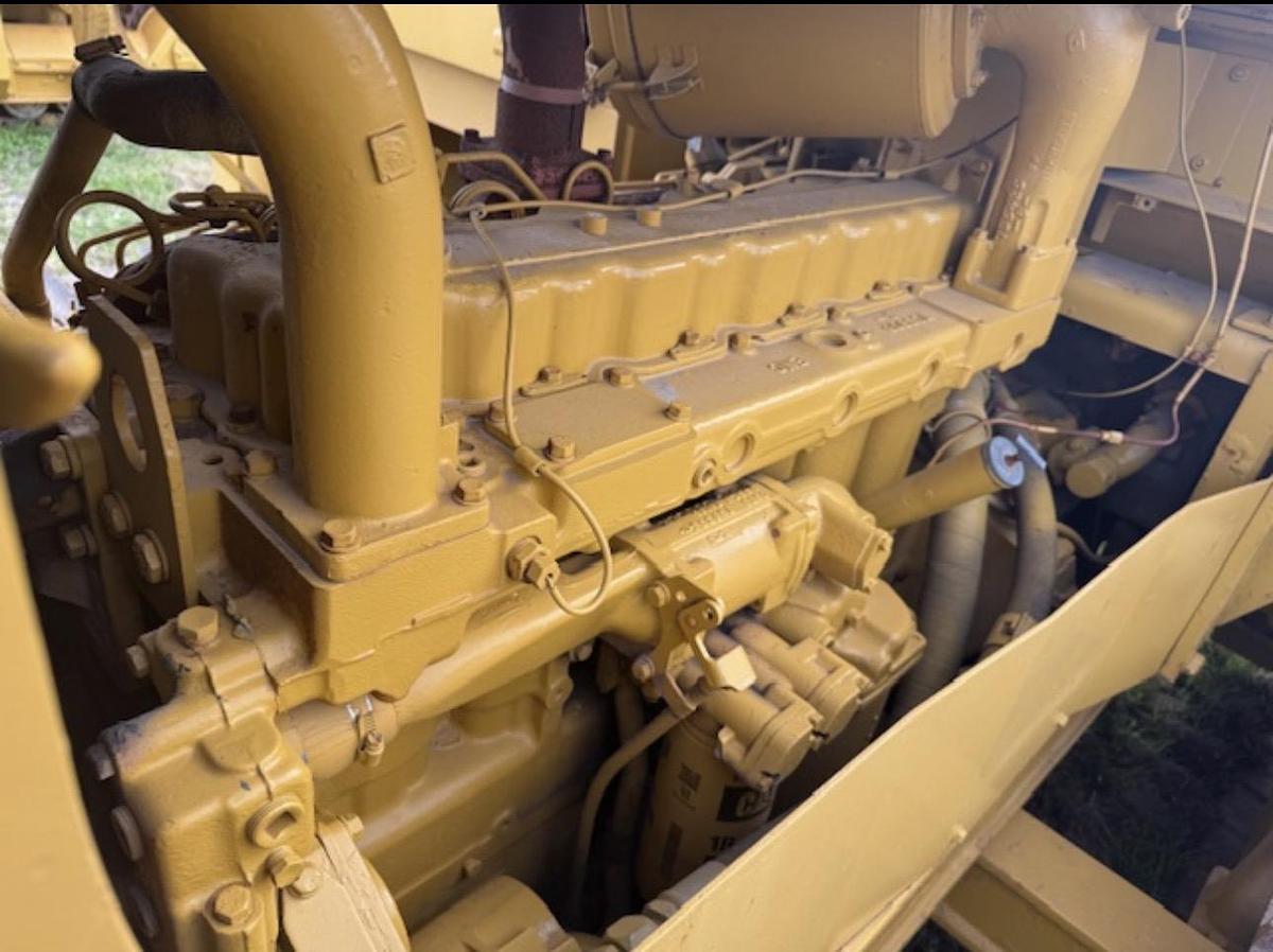 Used Caterpillar 561D