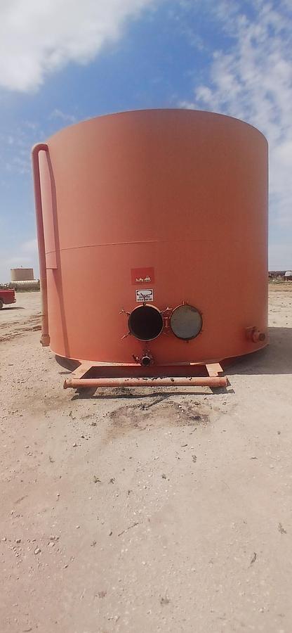 Used Desert Tanks 400BBL Skidded Vertical Storage Tanks - 14’ x 14’, Carbon Steel, Used Basic Refurb