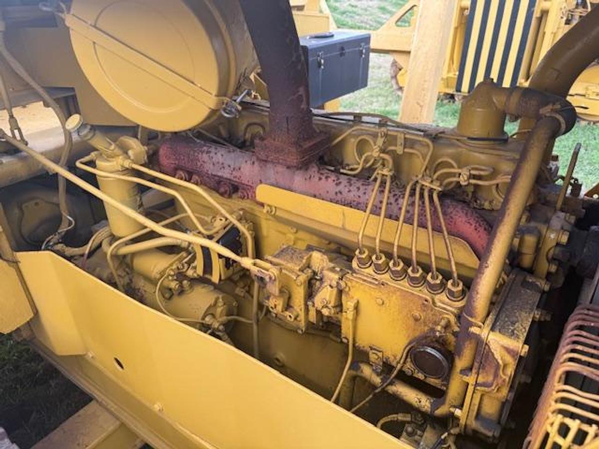 Used Caterpillar 561D
