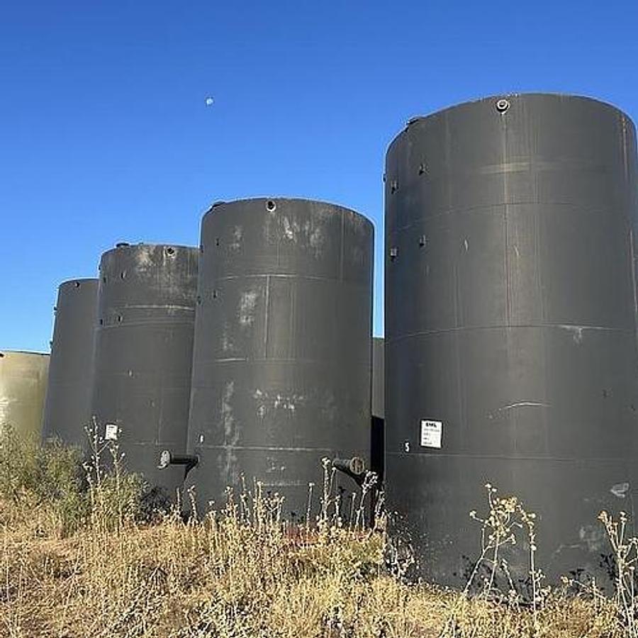 Used 400BBL Vertical Storage Tanks - 12’ x 20’, Carbon Steel, Flat Bottom, Used Basic Refurb