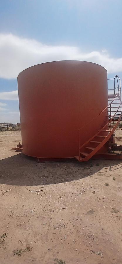 Used Desert Tanks 400BBL Skidded Vertical Storage Tanks - 14’ x 14’, Carbon Steel, Used Basic Refurb