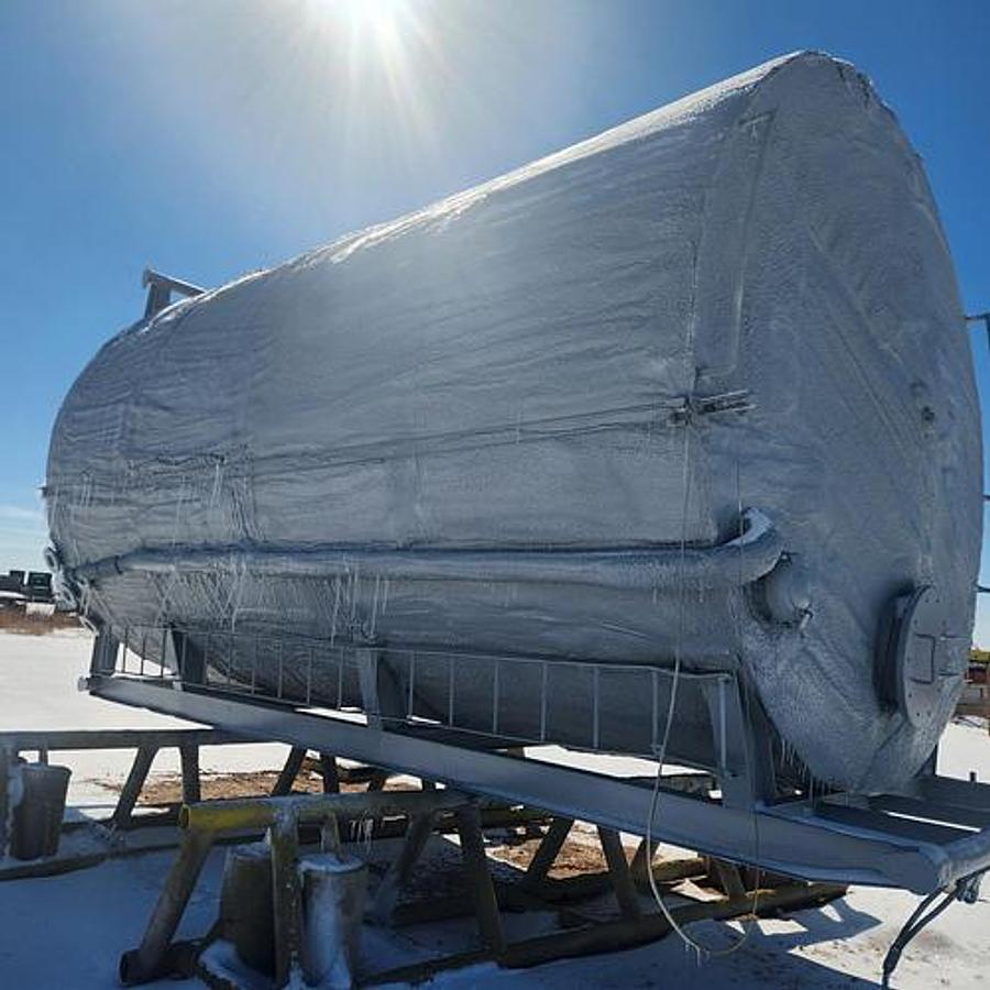 Used 500BBL Insulated Vertical Storage Tanks – 12’ x 25’, Carbon Steel, Flat Bottom, Used Basic Refurb 