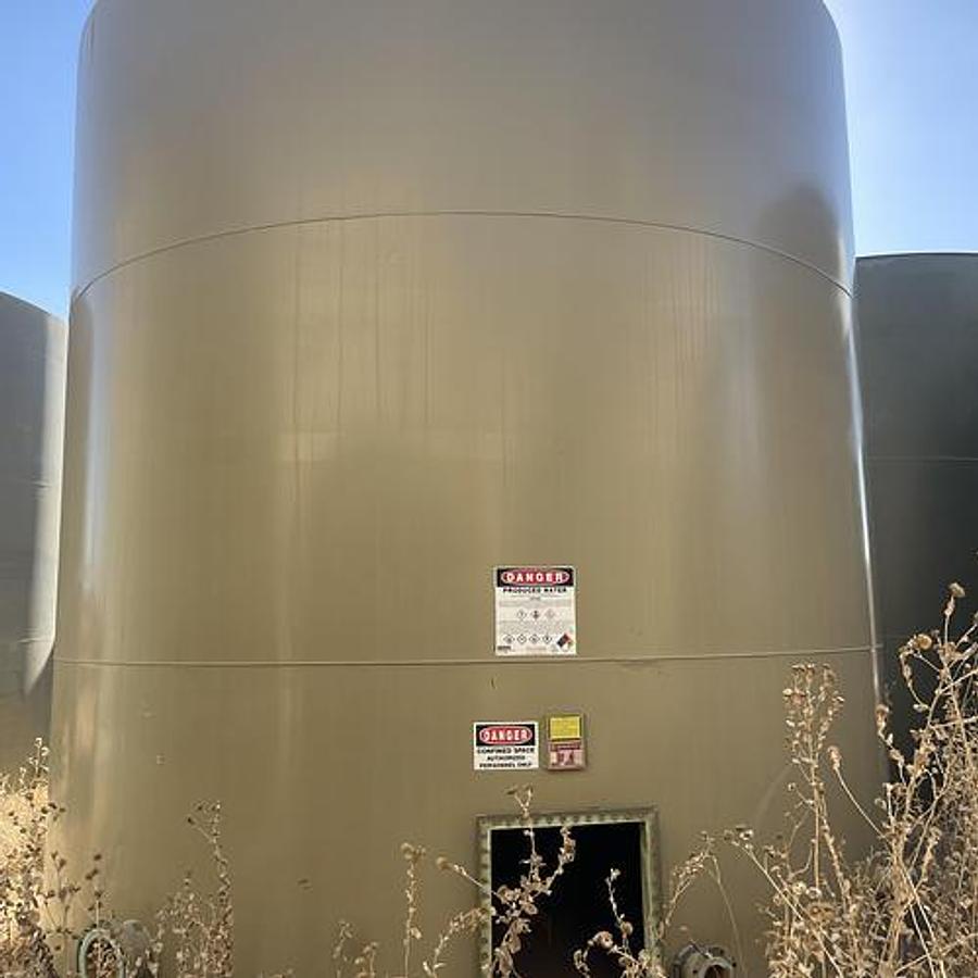Used Petrosmith 500BBL Vertical Storage Tanks - 15’6” x 16’, Carbon Steel, Flat Bottom, Used Basic Refurb, 2018