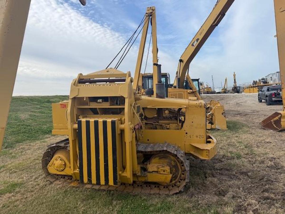 Used Caterpillar 561D