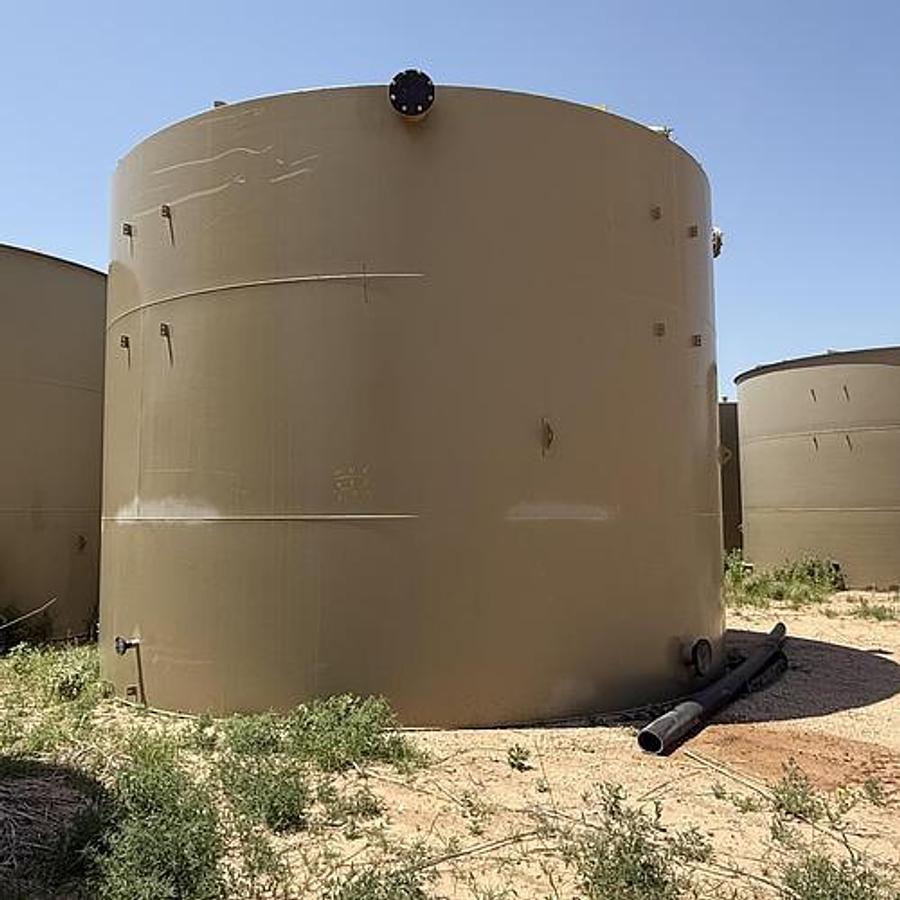 Used PetroSmith 1000bbl Vertical Storage Tanks – 21.5’ x 16’, Carbon Steel, Flat Bottom, Used Basic Refurb (2019)