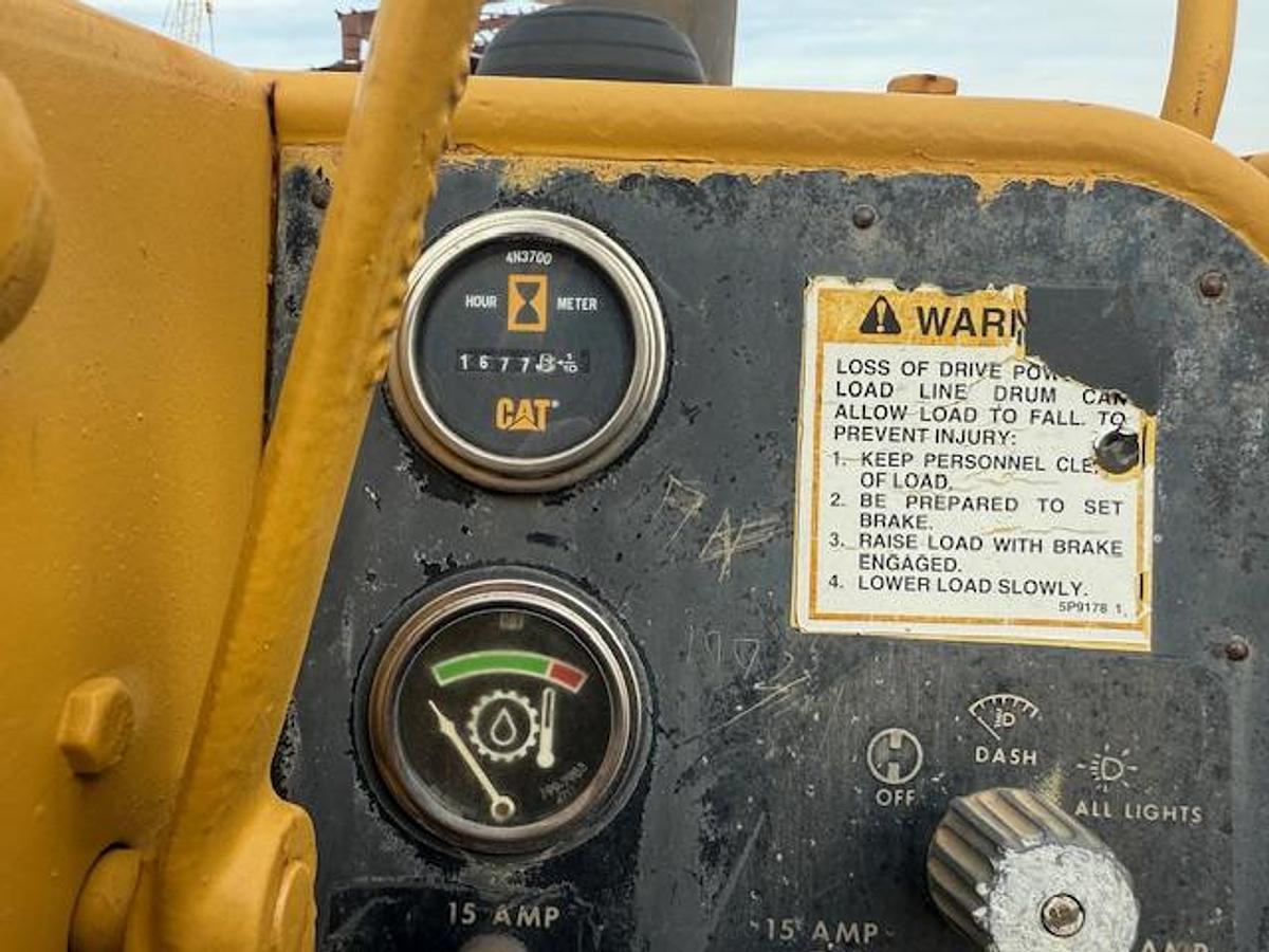 Used Caterpillar 561D