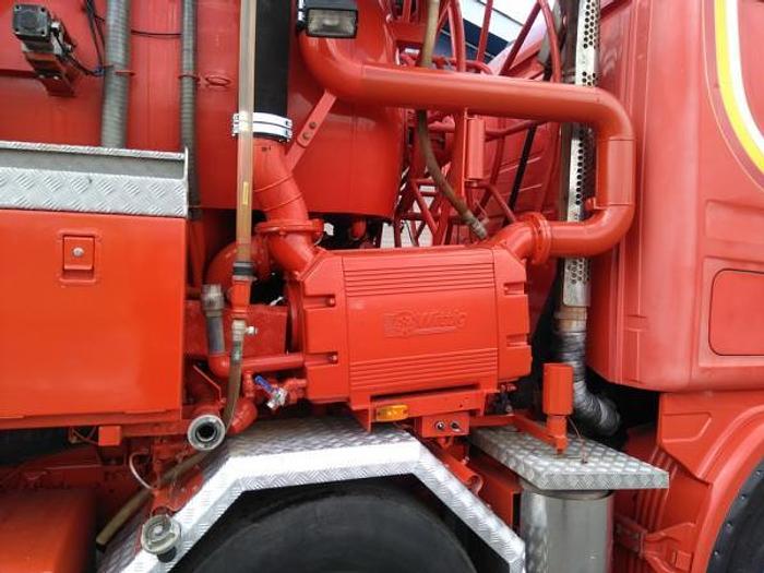 Gebruikt 2004 SCANIA + Helmers recycler 164 G