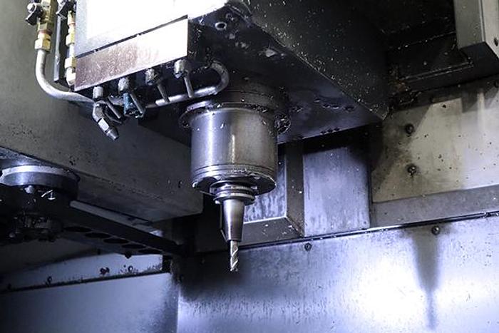 Used 2017 HAAS UMC-750 5-Axis CNC Vertical Machining Center