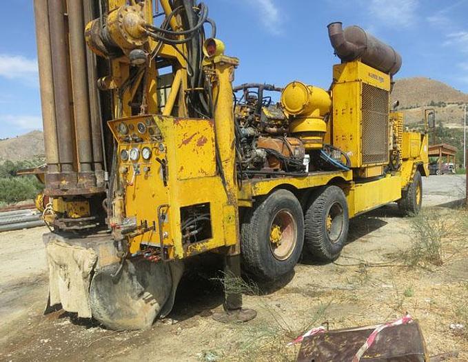 Used 1980 Ingersoll-Rand T4W DH Drill Rig