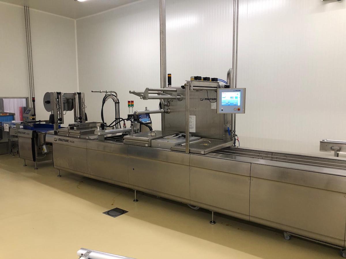 Used Multivac R535 thermoformer with Mettler Toledo inspection