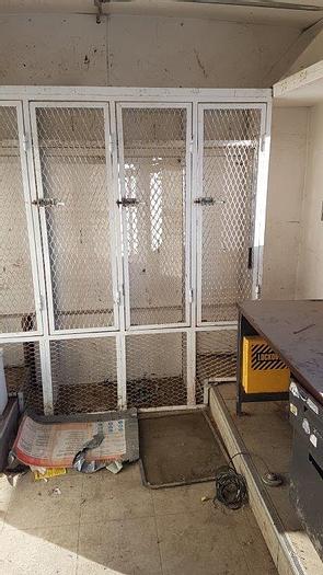 Used 1999 Dog House Office Trailer