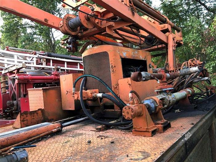 Used 1970 Mobile B56 Drill Rig