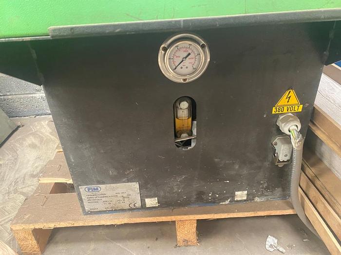 Used 2000 FIM Goal 200/4 Corner Notcher