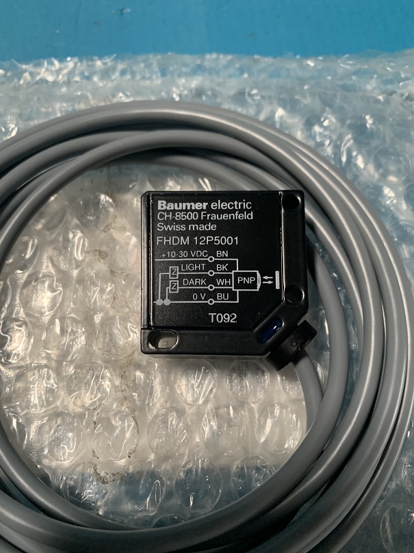 Used Baumer Photoelectric Sensor CH-8500
