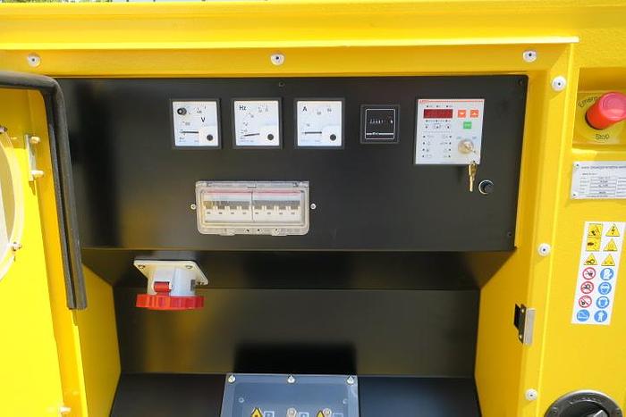 2017 Perkins KVA: 60