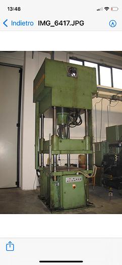 Usato PRESSA CMU 4 colonne 150 ton