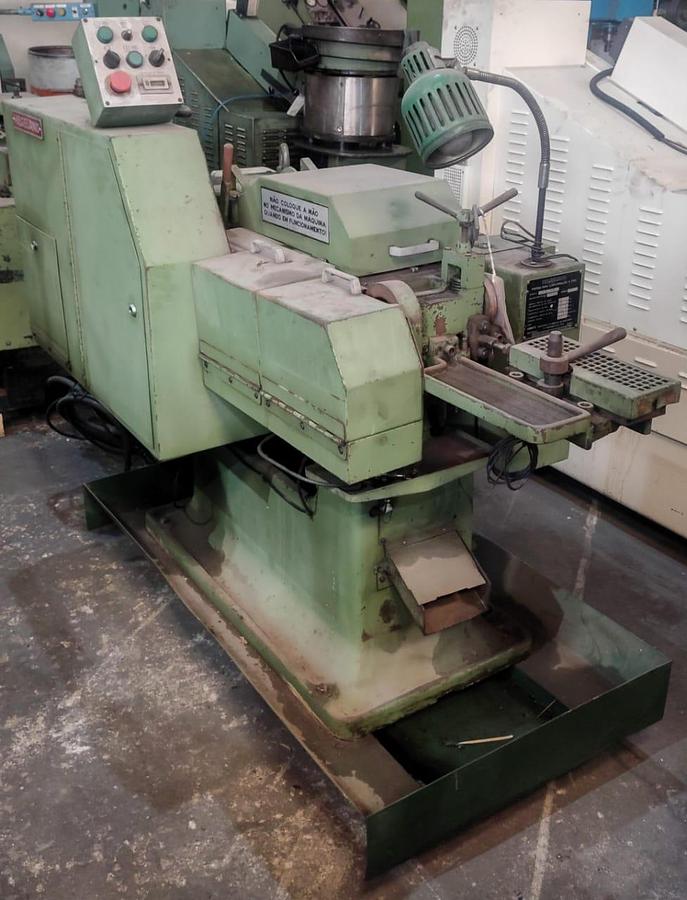 Usado Estampadeira de Parafusos Ingeland CHOO-A