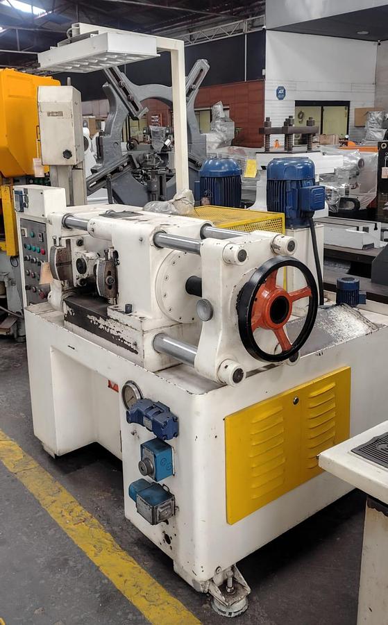 Usado LAMINADORA DE ROSCA CAVOUR TL-30