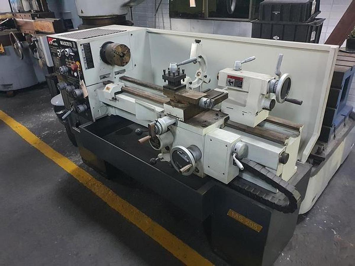 Usado TORNO MECÂNICO NARDINI MS-205 MASCOTE NOVO