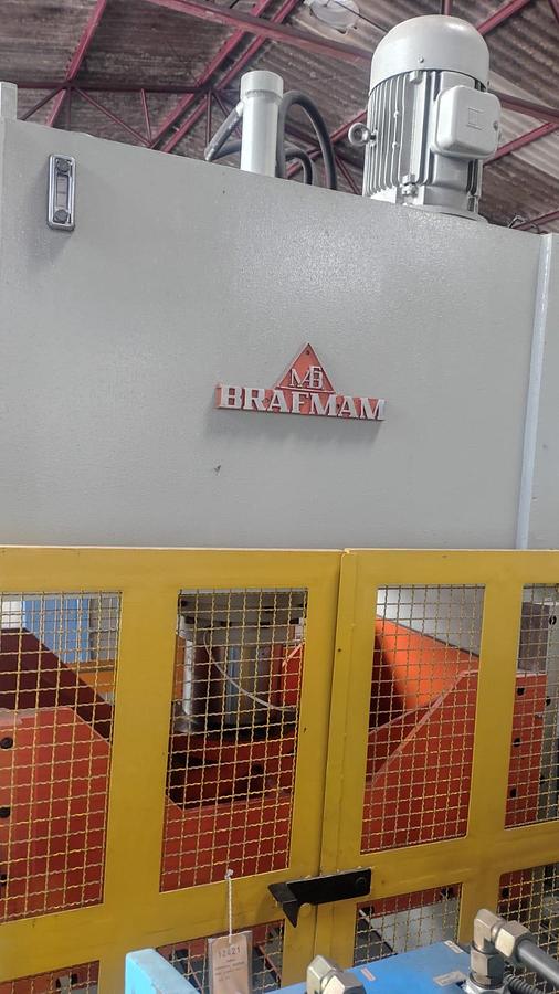 Usado Prensa hidraulica brafimam 100ton (1000 x 800)
