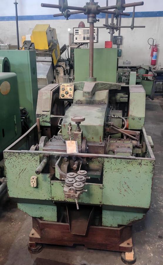 Usado Estampadeira Yih Woen YW 1538