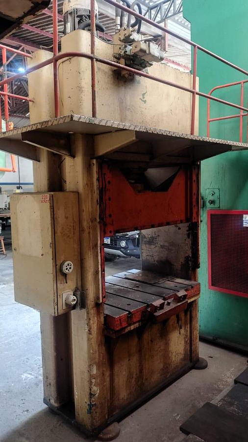 Usado Prensa Hidraulica 100ton Brafmam