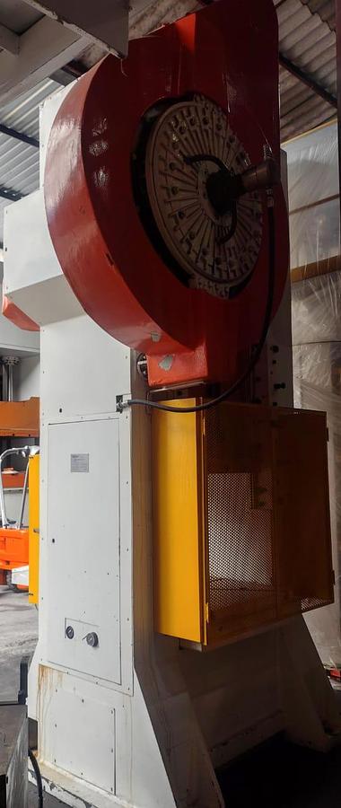 Usado Prensa Freio Fricção Jundiai tipo H LA-200 F1 (200ton)