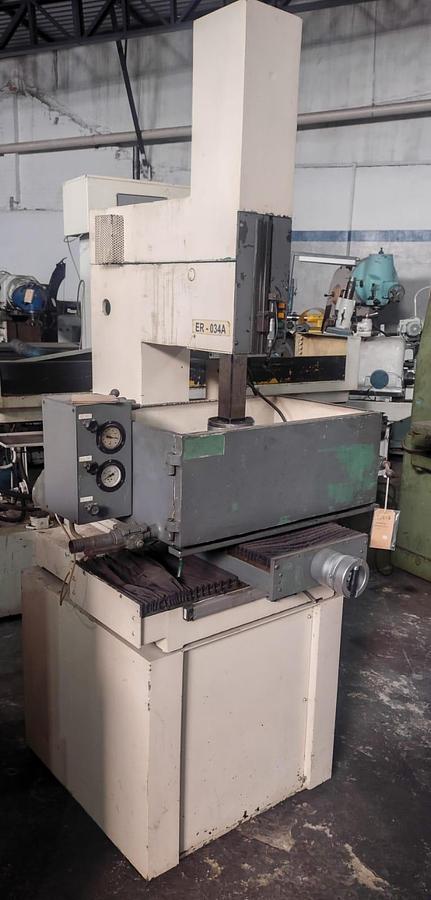 Usado ELETROEROSÃO PENETRAÇÃO ENGESPARK EDM 400