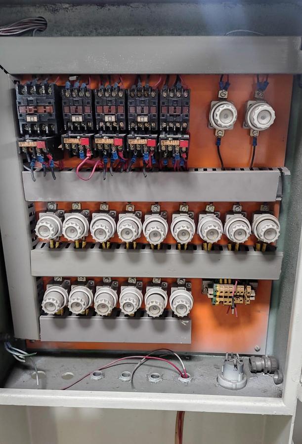 Usado RETIFICA CILINDRICA MELLO UNS2/600