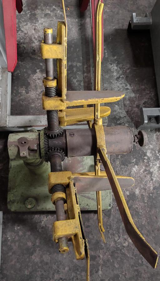 Usado Desbobinador de Chapa