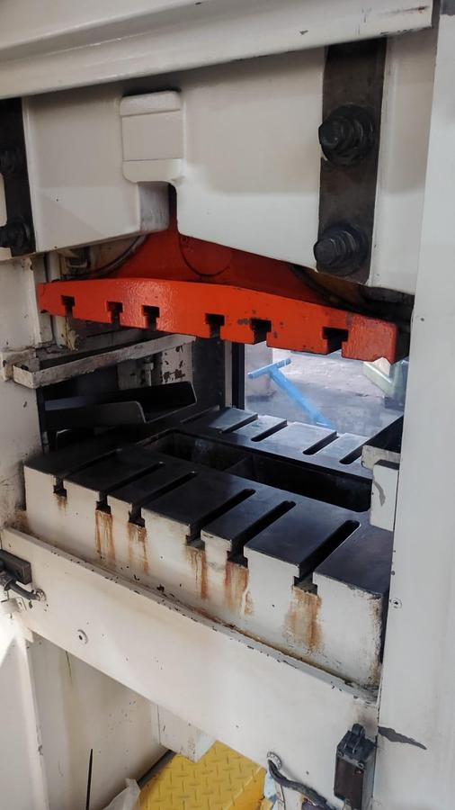 Usado Prensa Kaiser 35ton - Freio Fricção 500 Golpes por minuto