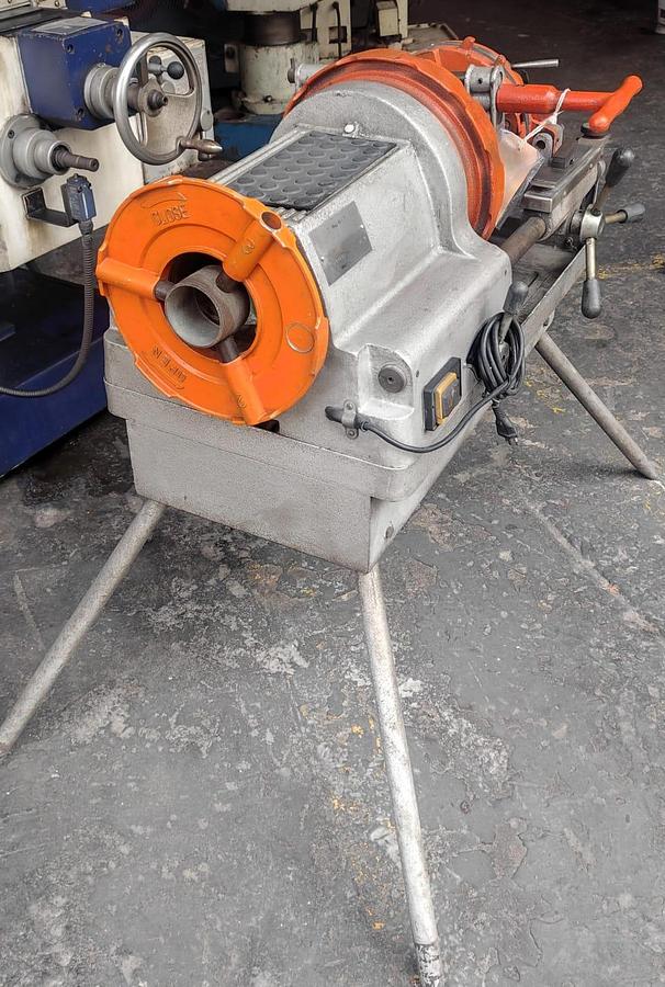 Usado Rosqueadeira R4