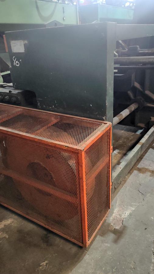 Usado Guilhotina Calvi 1350 x 3/8 - TB MC 